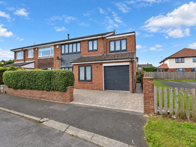House for sale in No Place, Stanley