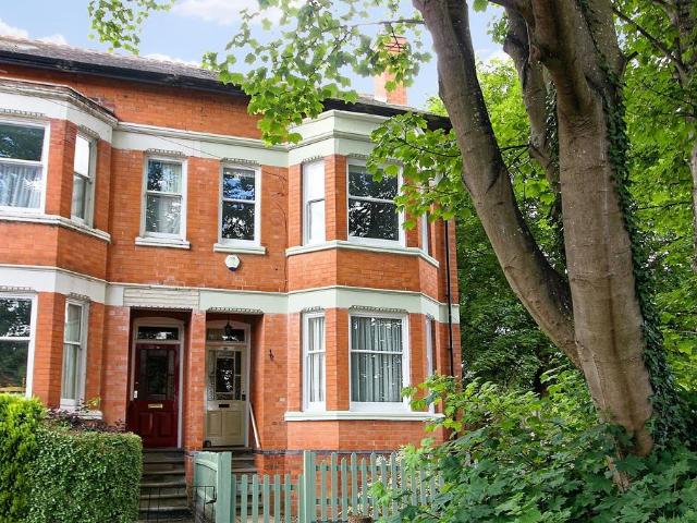 House for sale in West End, Old Wharf