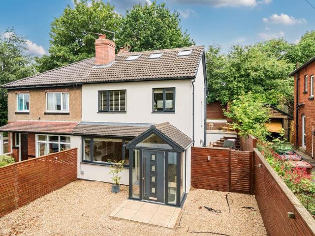 House for sale in Moor Allerton, West Yorkshire