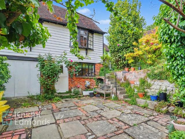 House for sale in Midway, Kent
