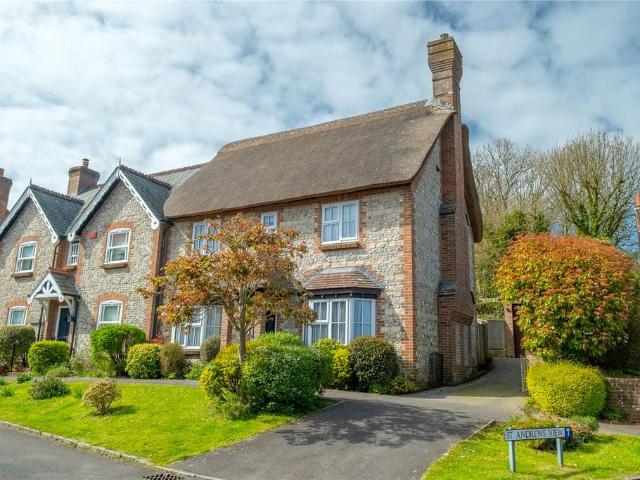 House for sale in Milborne St Andrew, East Dorset