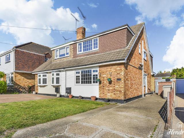 House for sale in South Benfleet, Essex