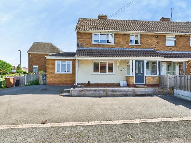 House for sale in Pelsall, West Midlands