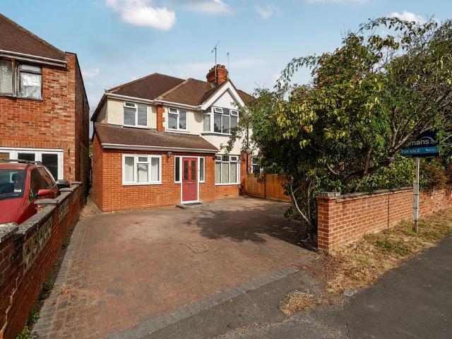 House for sale in Earley