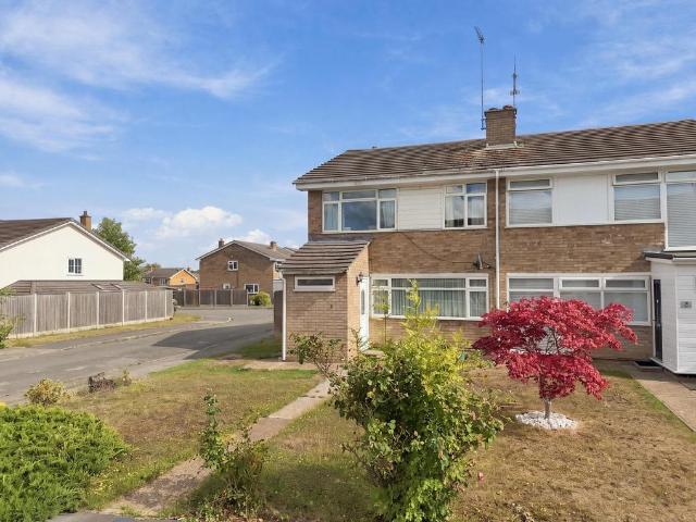 House for sale in Queens Park, Billericay
