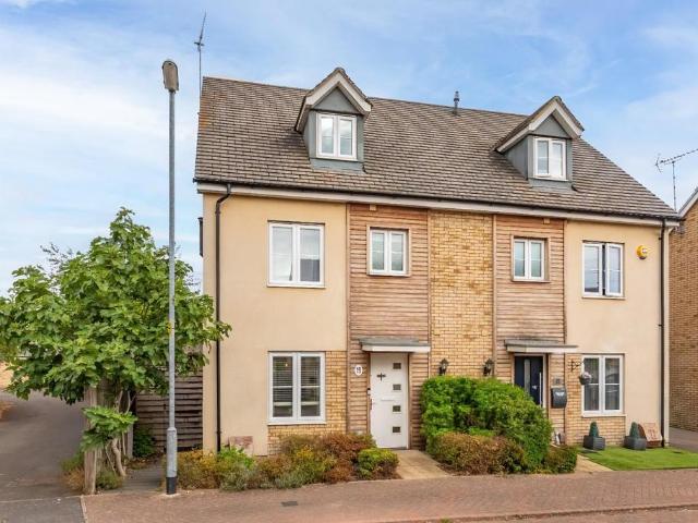 House for sale in Leighton-Linslade, Leighton Buzzard