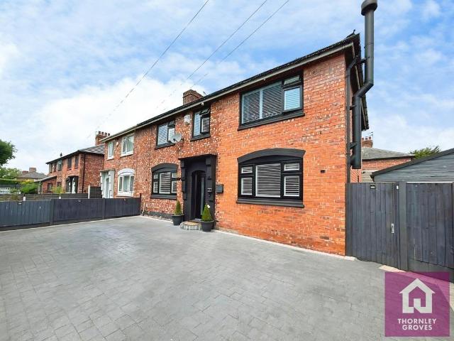 House for sale in Peel Green, Salford