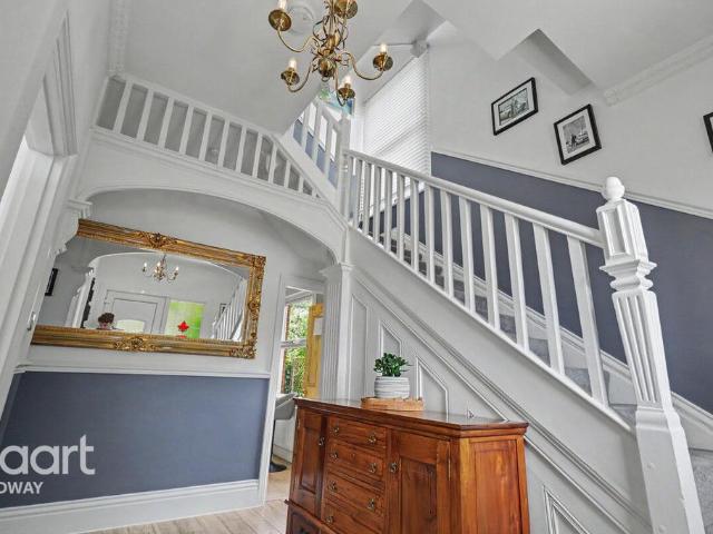 House for sale in Chatham
