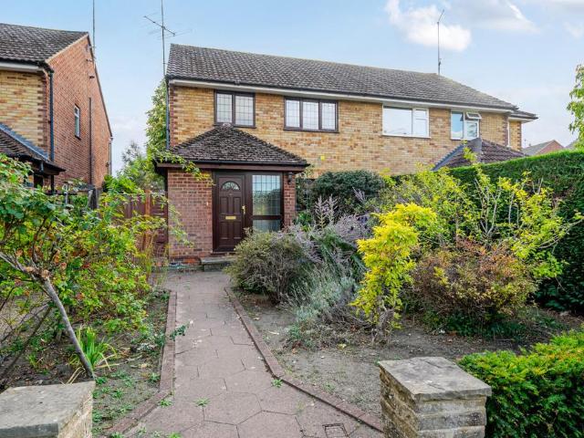 House for sale in Badshot Lea, Waverley