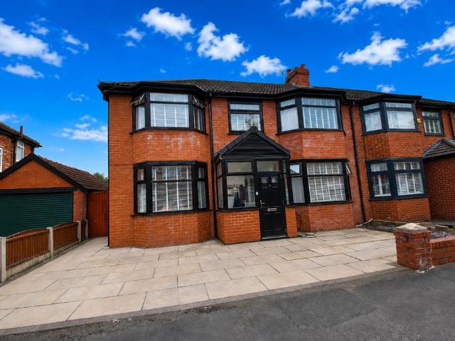 House for sale in Trafford Park, Greater Manchester
