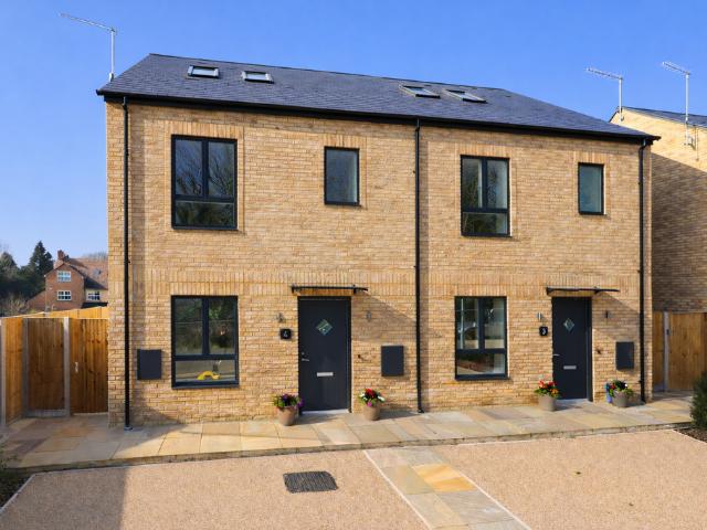 House for sale in Batchworth