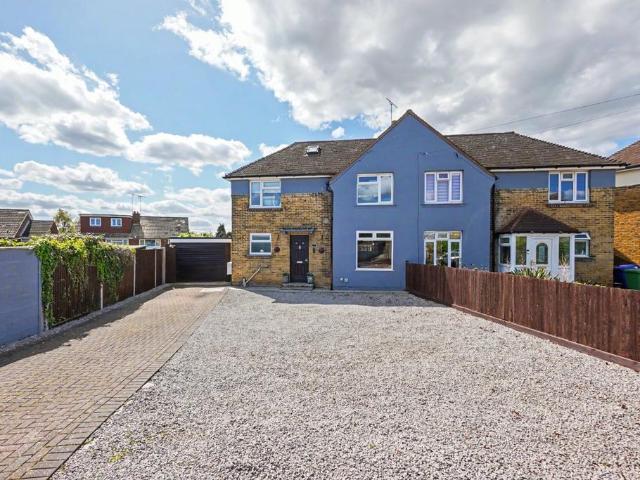 House for sale in Snipeshill, Oad Street