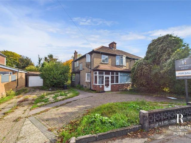 House for sale in Woodcote Green, Greater London