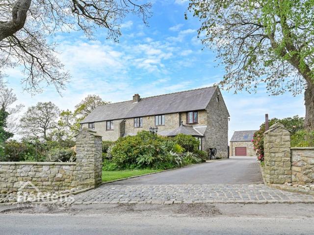 House for sale in Higher Bartle, Lancashire