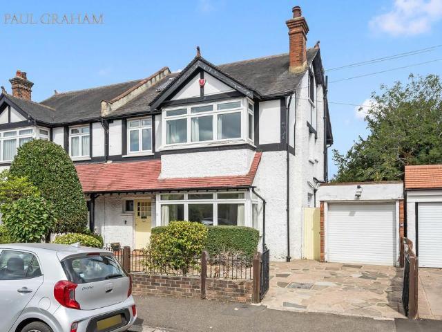 House for sale in Wallington, Greater London