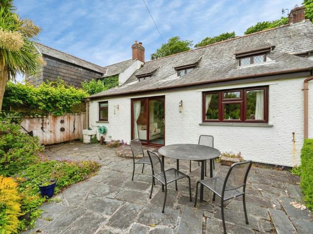 House for sale in Trevalga, Cornwall