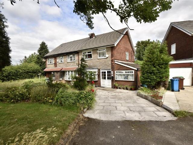 House for sale in Holden Fold, Pendock