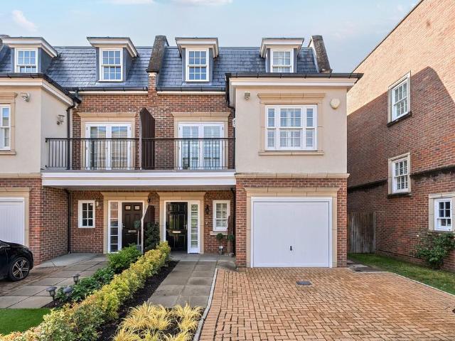 House for sale in Blackhills, Surrey