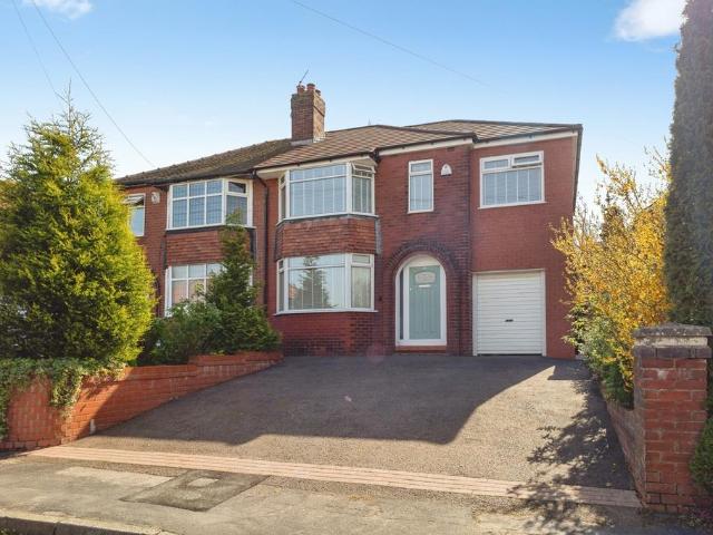 House for sale in Limehurst, Greenheys