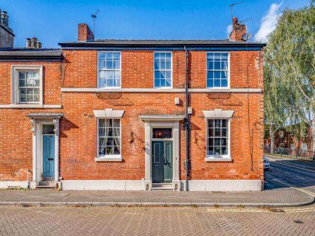 House for sale in Rose Hill, Derby