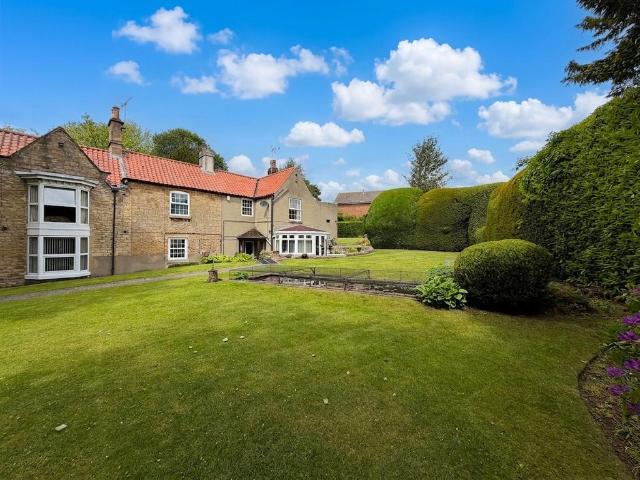 House for sale in Costhorpe, East Midlands
