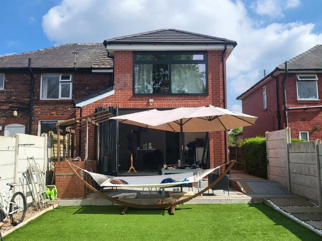 House for sale in Hurst Cross, Greenheys