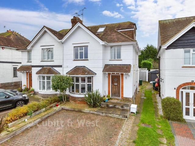 House for sale in Hollingbury, Patcham
