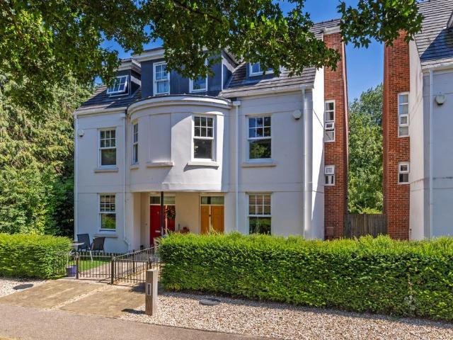 House for sale in Abbots Worthy, Winchester
