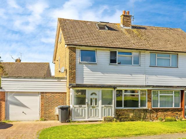 House for sale in Perryfields, West Sussex