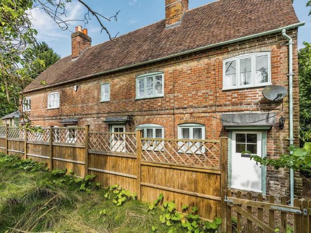 House for sale in Midway, Kent
