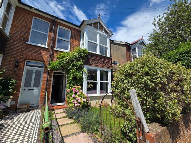 House for sale in Mill Hill, Ash