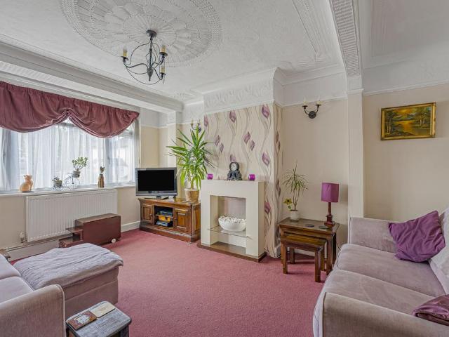 House for sale in Well Hall, Greater London