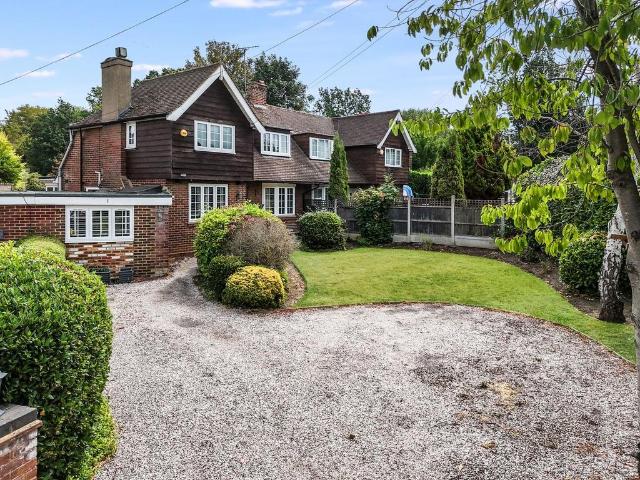House for sale in Navestock Side, Essex