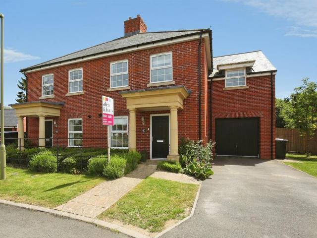 House for sale in Berrick Salome, Oxfordshire