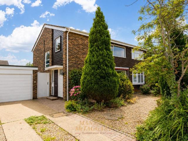 House for sale in Glynde, West Sussex