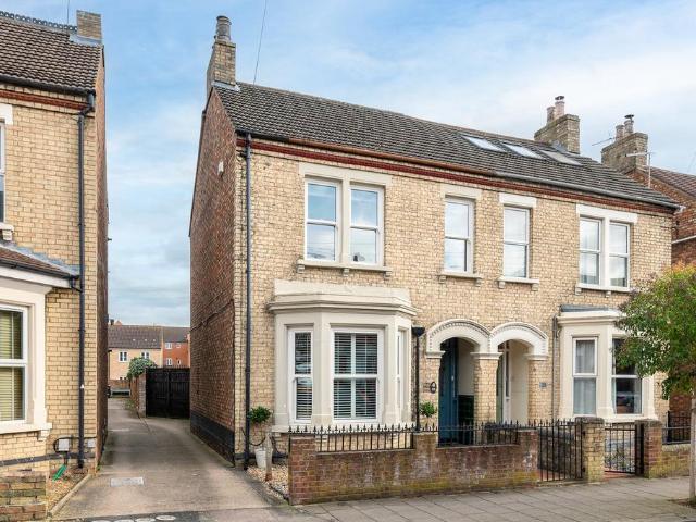 House for sale in De Parys, Bedford
