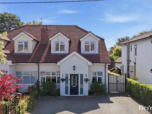 House for sale in Hutton, Navestock Side