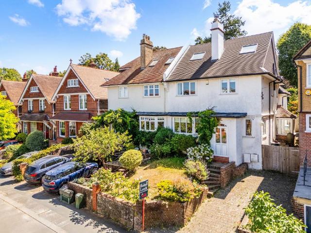 House for sale in Meadvale, Red Hill