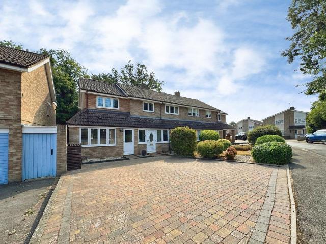 House for sale in Pouchen End, Hertfordshire