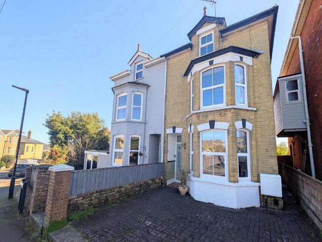 House for sale in Cowes, Isle Of Man