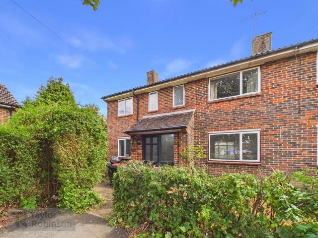 House for sale in Glynde, West Sussex