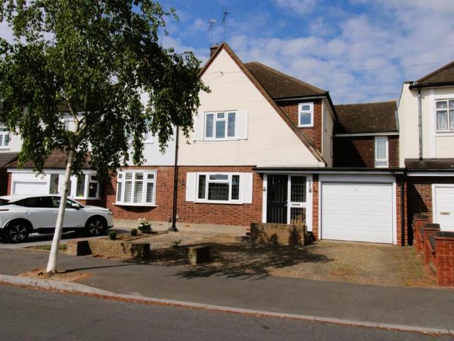 House for sale in Cranham, Greater London