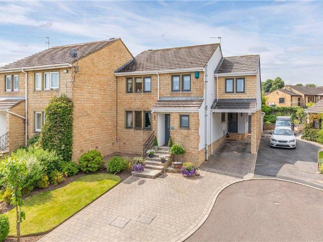 House for sale in Addingham, West Yorkshire
