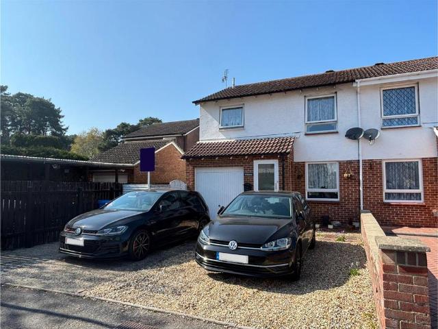 House for sale in Creekmoor, Poole