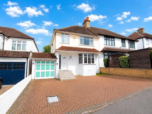House for sale in Carshalton Beeches, Greater London