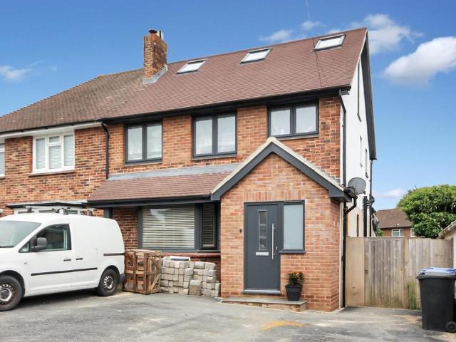 House for sale in Fishersgate, West Sussex