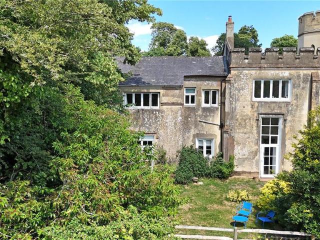 House for sale in Sutton, Chichester