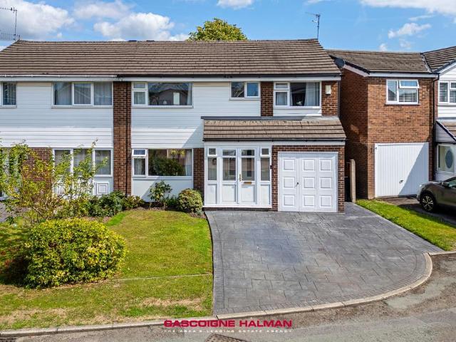 House for sale in Eden Park, Cheadle Hulme