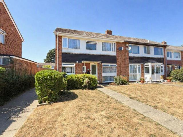 House for sale in Woodcot, Middlecroft