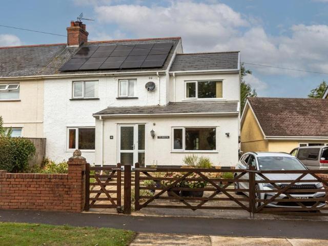 House for sale in Scurlage, Wales
